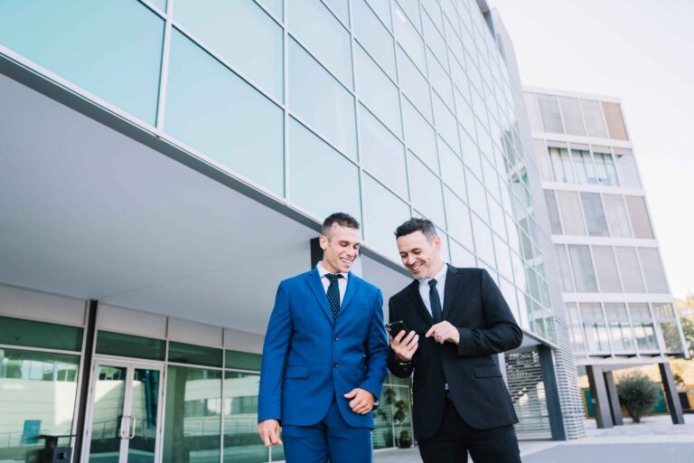 what is the difference between limited and private limited company